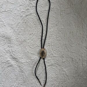 Bolo tie for slendy